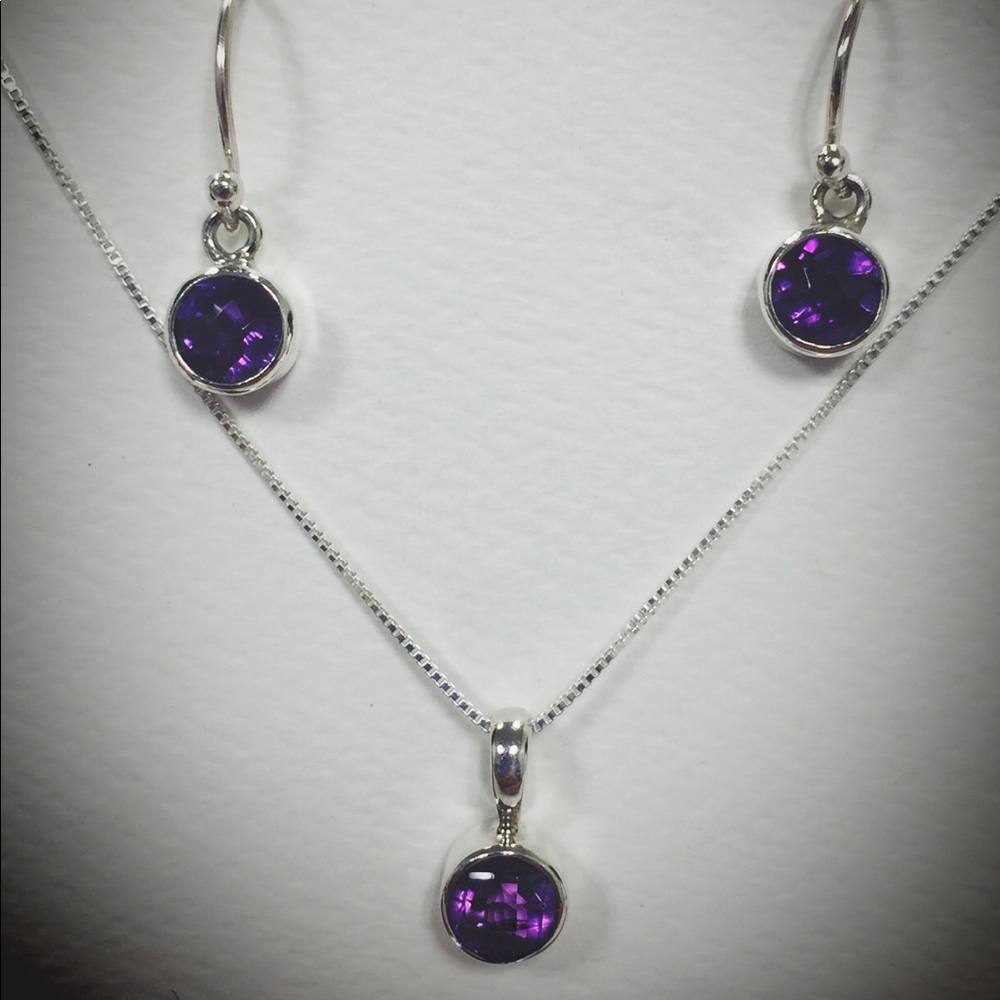 Round cut Amethyst Earring and Pendant Set